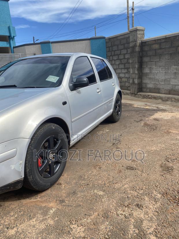 Volkswagen Golf 2.0 FSI Sportline Automatic 2004 Silver