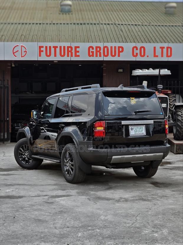 New Toyota Land Cruiser 2026 Black