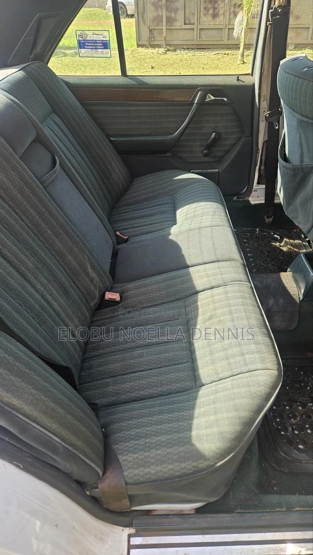 Mercedes-Benz W124 1986 White