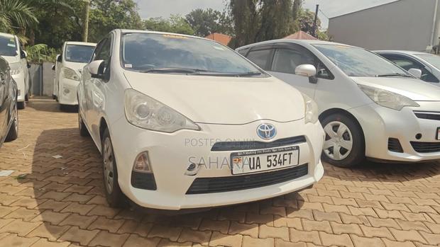 Toyota Aqua 2013 White
