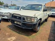 Toyota Hilux 1998 White for sale