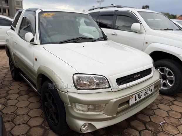 Toyota RAV4 2001 Silver