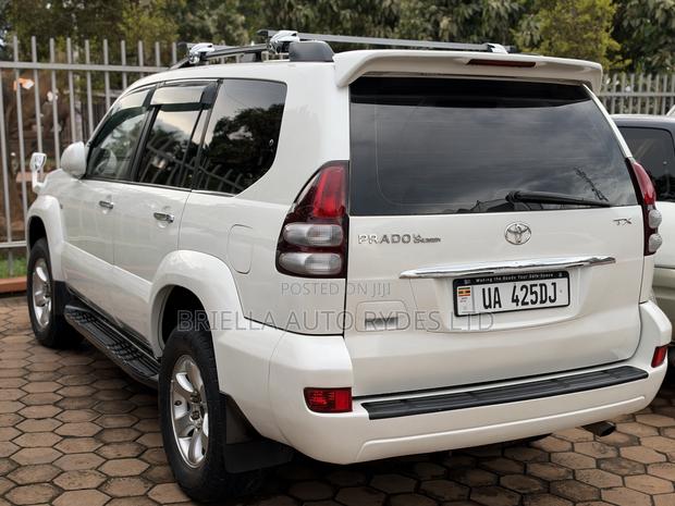 Toyota Land Cruiser Prado 2009 Pearl