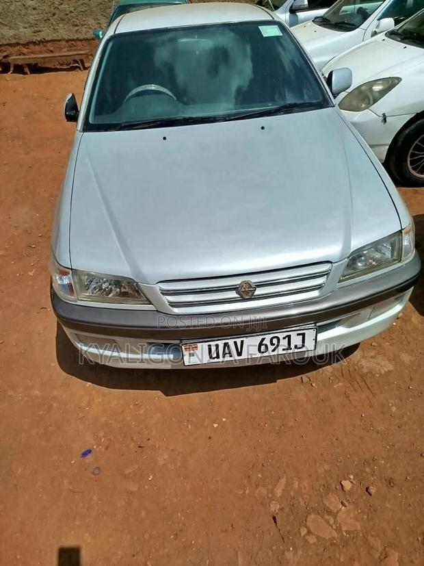 Toyota Premio 2021 Silver