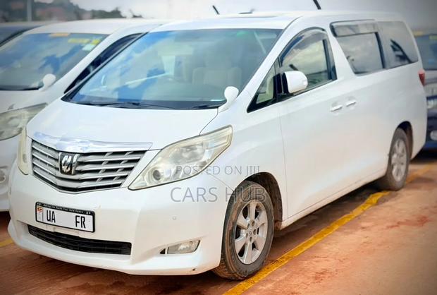 Toyota Alphard 2.4 Petrol AWD 2011 White
