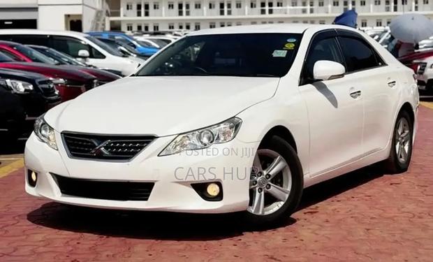 Toyota Mark X 2.5 AWD 2012 White