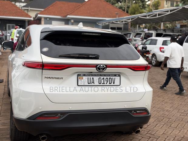 Toyota Harrier 2020 Pearl
