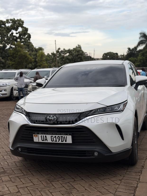 Toyota Harrier 2020 Pearl