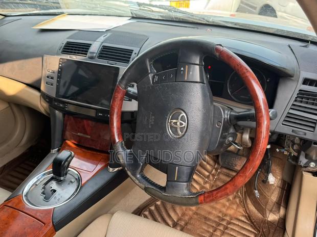 Toyota Mark X 2008