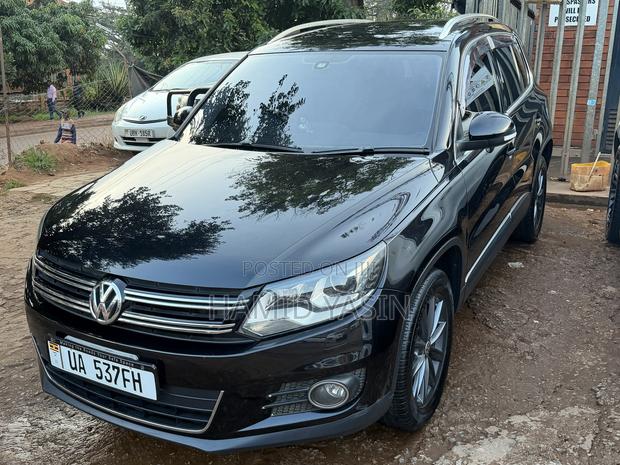 Volkswagen Tiguan 2014 Black