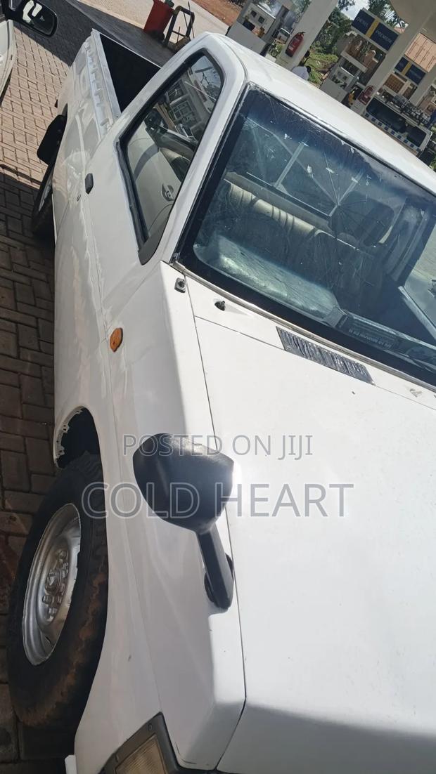 Nissan 350Z 1997 White