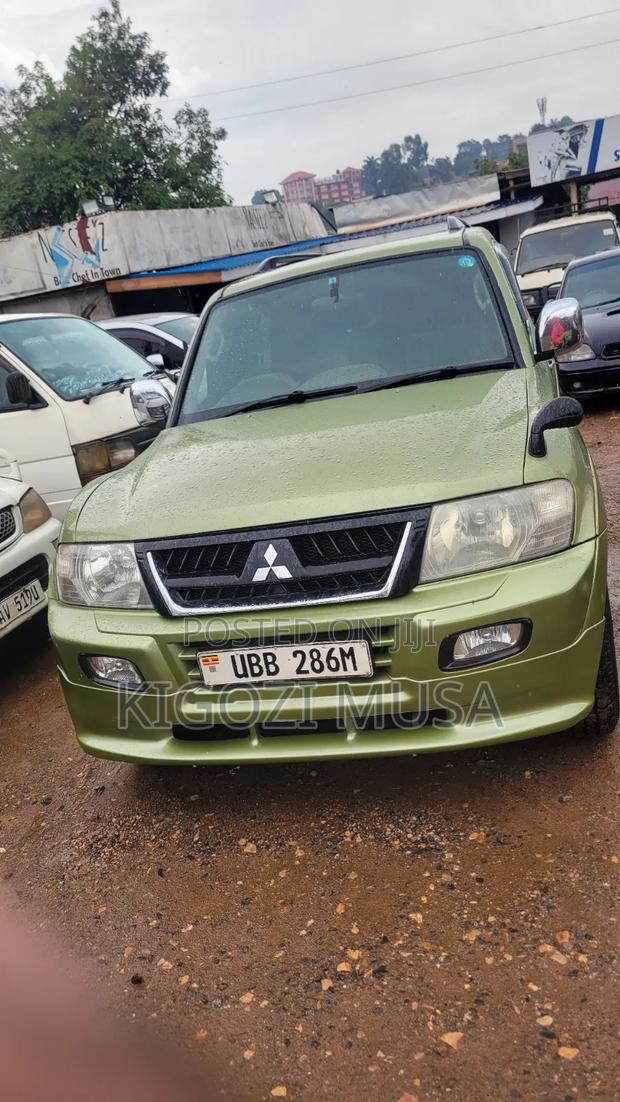 Mitsubishi Pajero Sport 2004 Green
