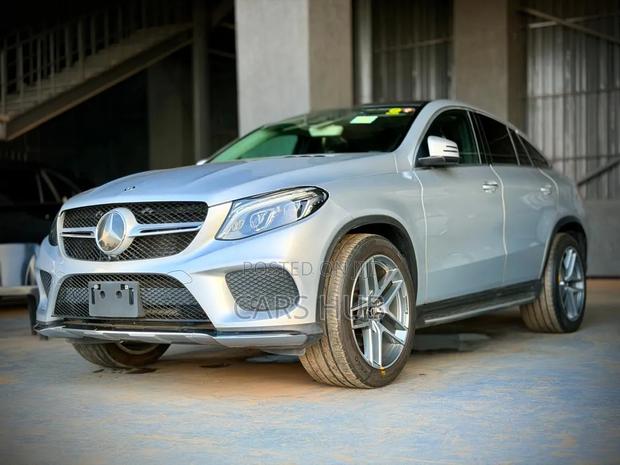 Mercedes-Benz GLE-Class GLE 350d 4MATIC 2018 Silver