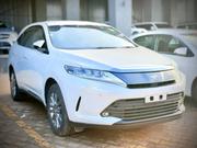 Toyota Harrier 2.0 2018 White for sale