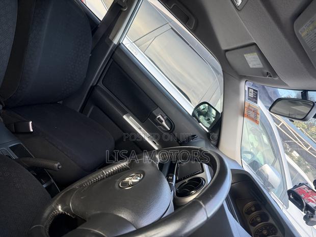 Toyota Corolla Rumion Hatchback 1.5 FWD 2009 Silver