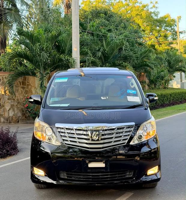 Toyota Alphard 2012 Black