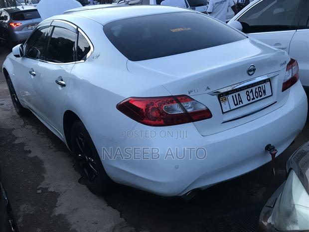 Nissan Fuga 2012 White