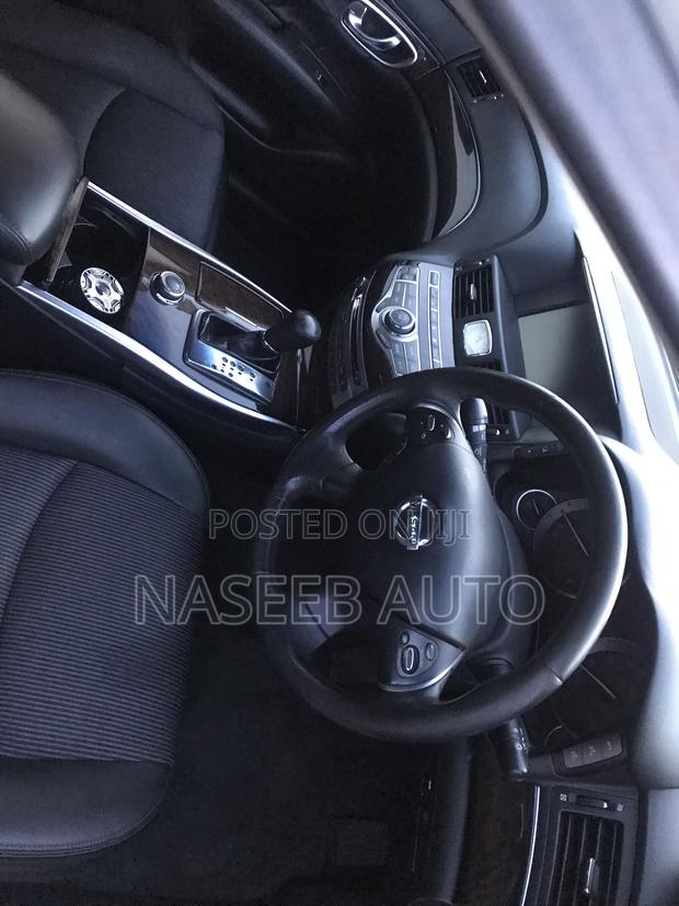 Nissan Fuga 2012 White