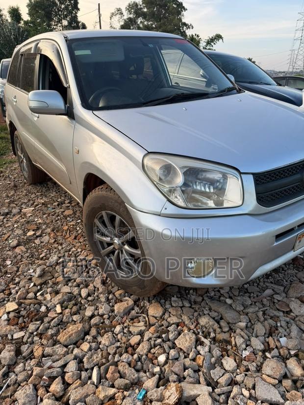 Toyota RAV4 2001 Silver