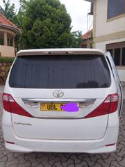 Toyota Alphard 2.4 Petrol FWD 2011 White for sale