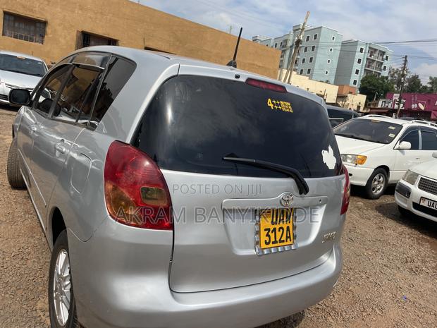 Toyota Corolla Spacio 2004 Silver