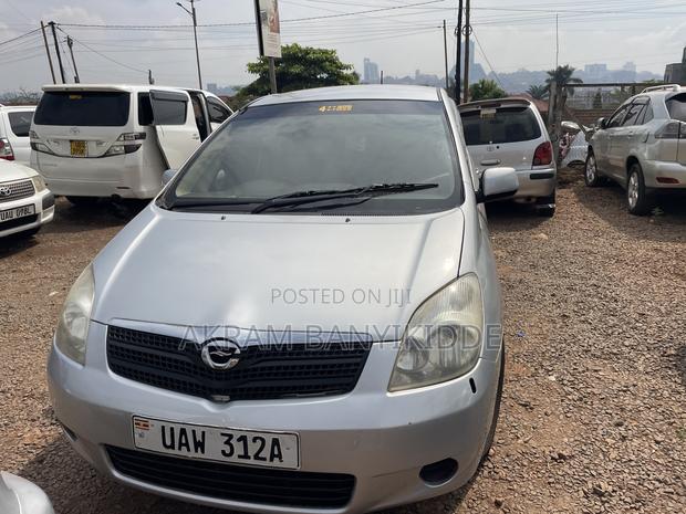 Toyota Corolla Spacio 2004 Silver