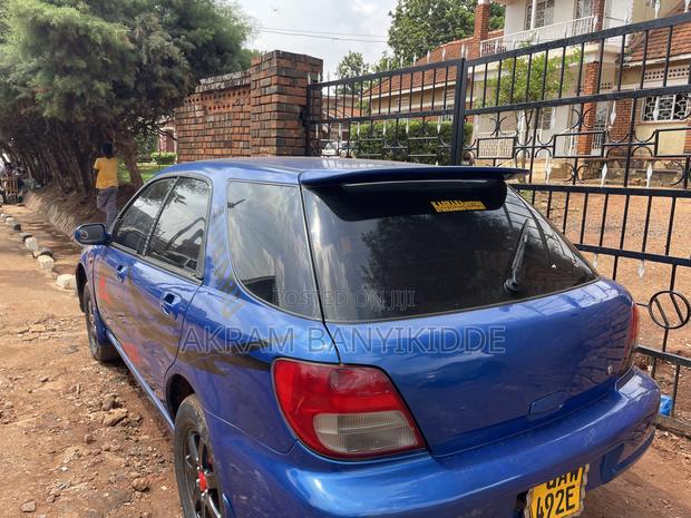Subaru Impreza 2005 Blue