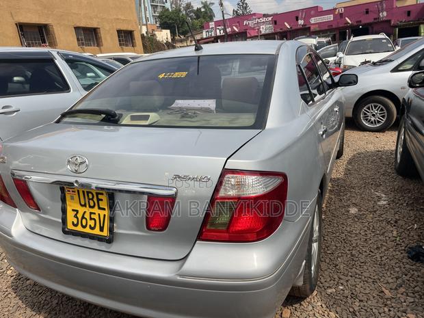 Toyota Premio 2003 Silver