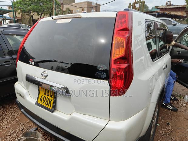 Nissan X-Trail 2010 White