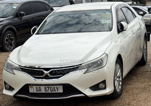 Toyota Mark X 2.5 RWD 2011 White