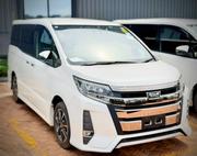 Toyota Noah 2.0 AWD (8 Seater) 2017 White for sale