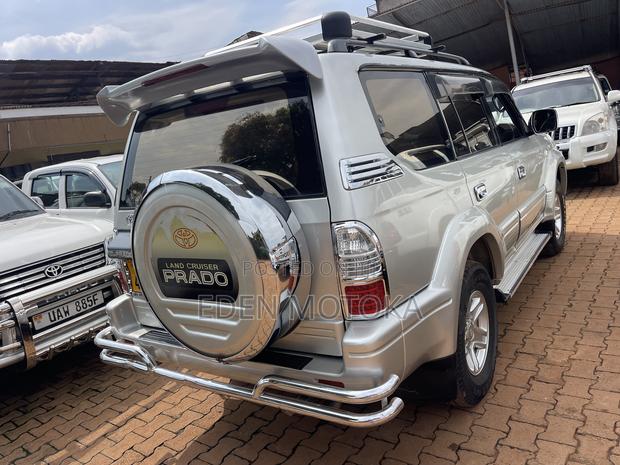 Toyota Land Cruiser Prado 3.0 TD 1998 Silver