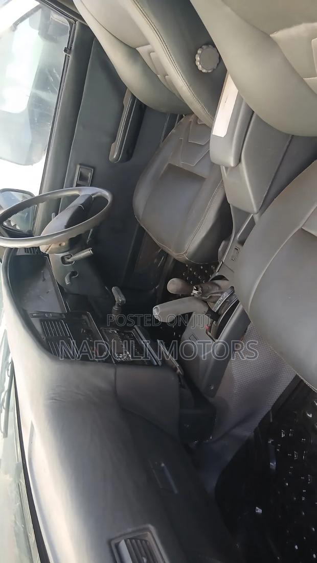 Toyota Hilux Surf 2000