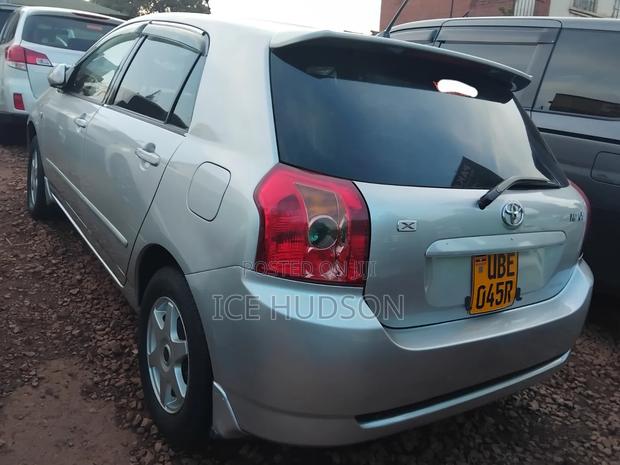 Toyota Corolla RunX 2005 Silver