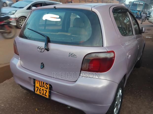 Toyota Vitz 2008 Pink