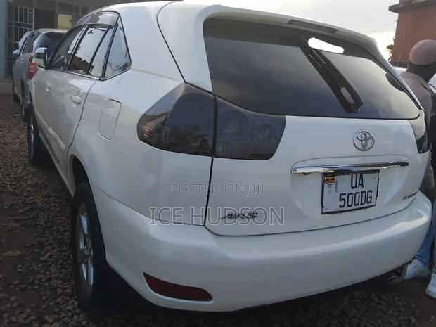 Toyota Harrier 2008 White