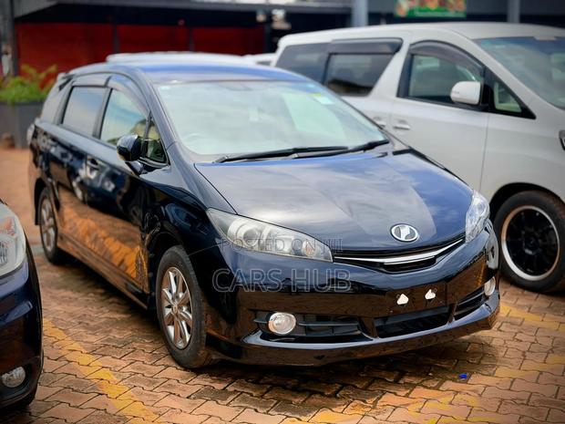 Toyota Wish 2014 Black
