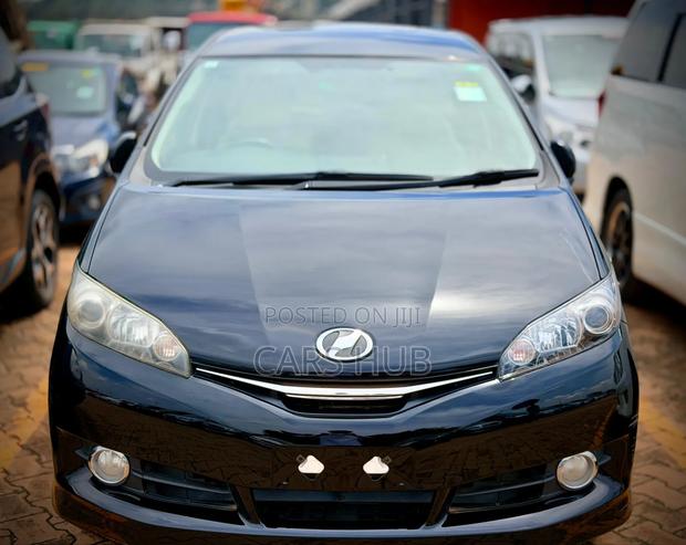 Toyota Wish 2014 Black