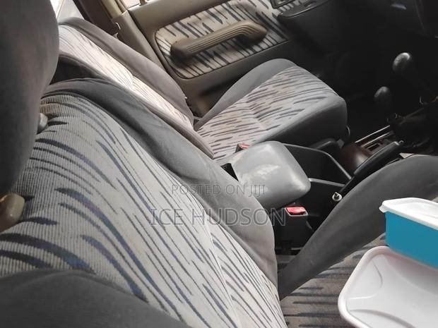 Toyota Land Cruiser Prado 2000