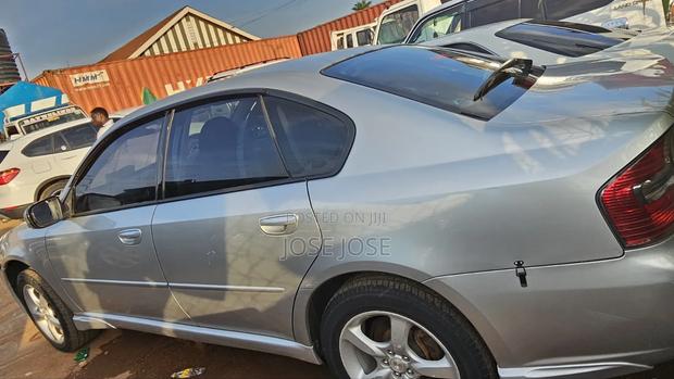 Subaru Legacy 2007 Silver
