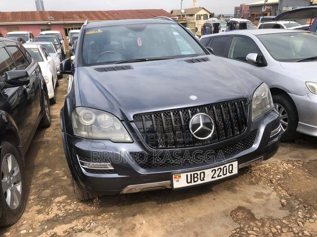Mercedes-Benz M Class 2012 Black