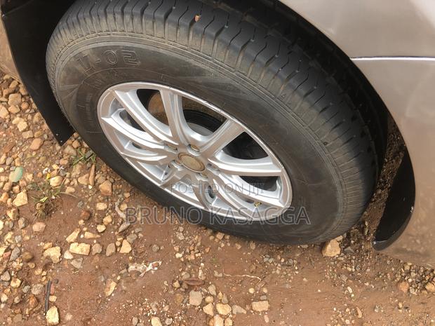 Toyota Wish 2006 Silver
