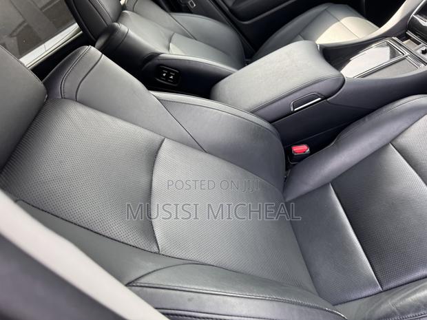 Toyota Alphard 2.5 Petrol FWD 2017 Black
