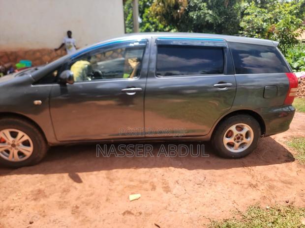 Toyota Wish 2017 Black