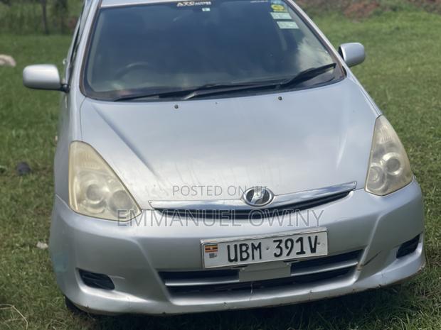 Toyota Wish 2007 Gray