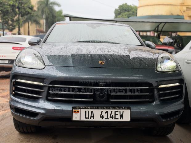 Porsche Cayenne 2019 Gray