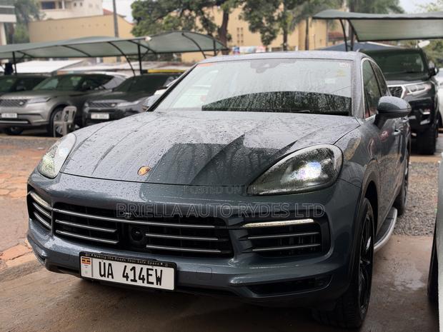 Porsche Cayenne 2019 Gray