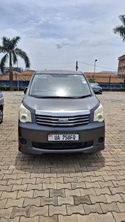 Toyota Noah 2012 Gray for sale