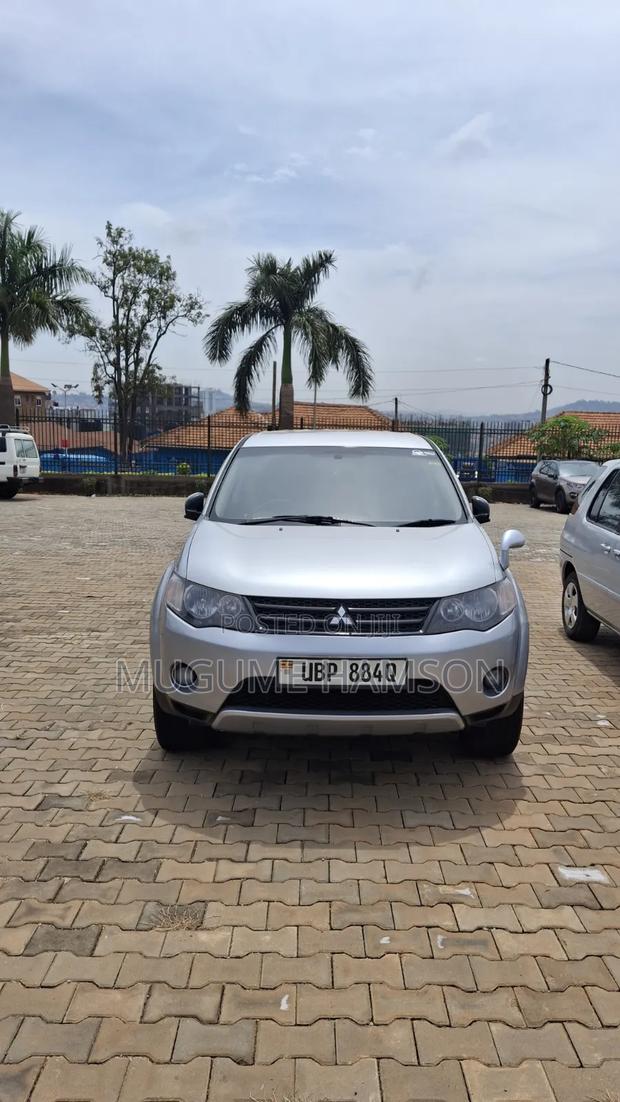 Mitsubishi Outlander 2006 Silver