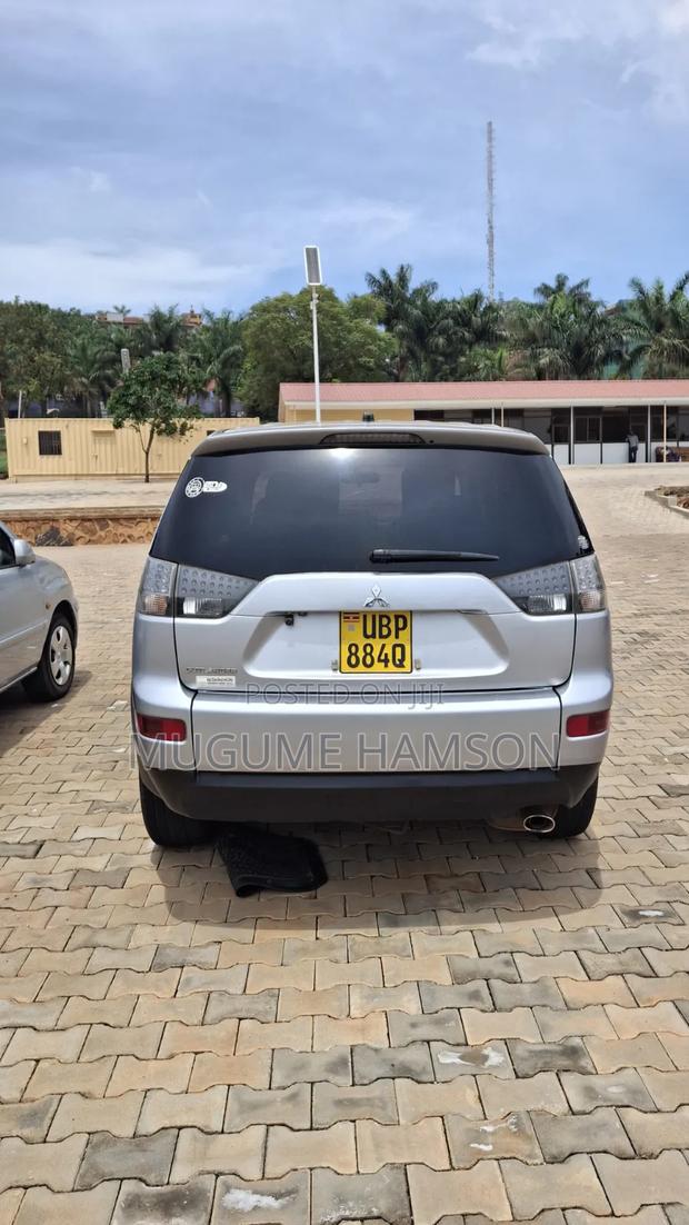 Mitsubishi Outlander 2006 Silver